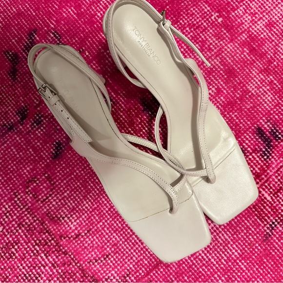 White tony bianco heels - Picture 2 of 3
